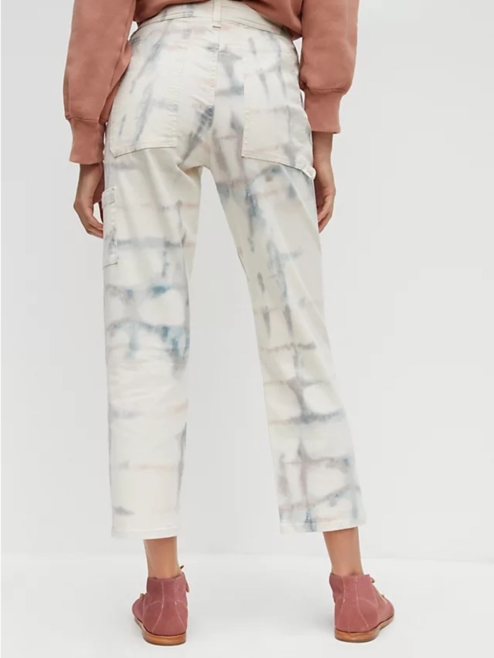Pilcro Ultra High-Rise Relaxed Carpenter Jeans - Size 32 - Picture 2 of 11
